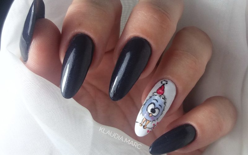 czarny_manicure_na_święta